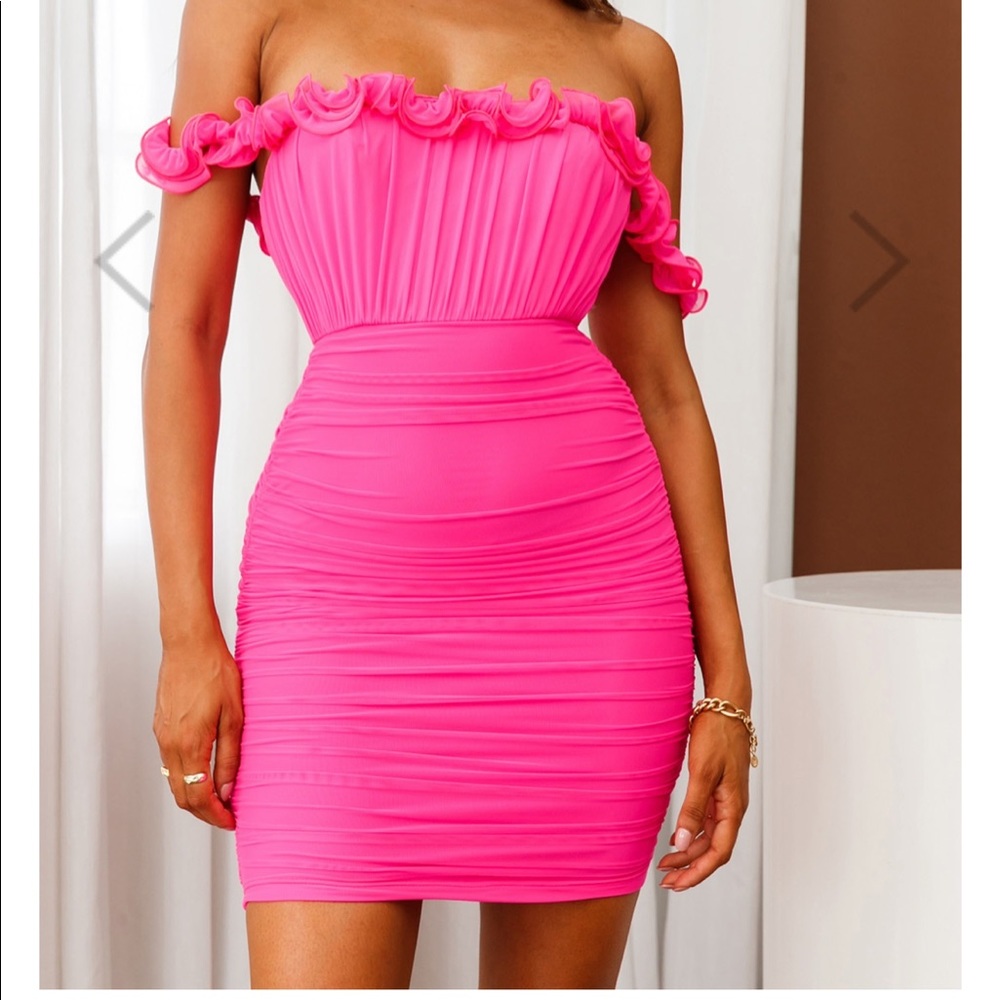 selfie leslie pink dress